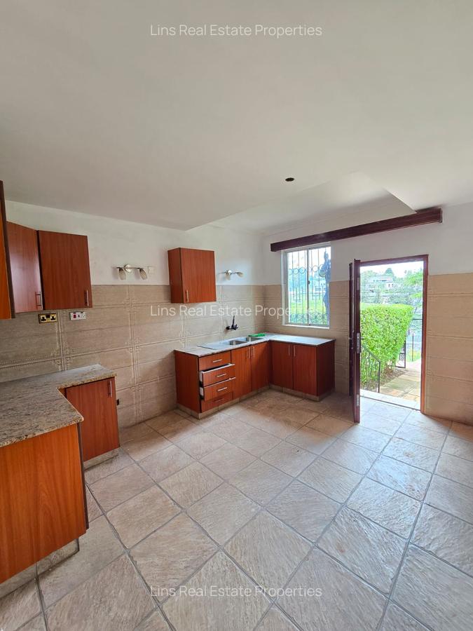 4 Bed House with En Suite in Kitisuru - 20