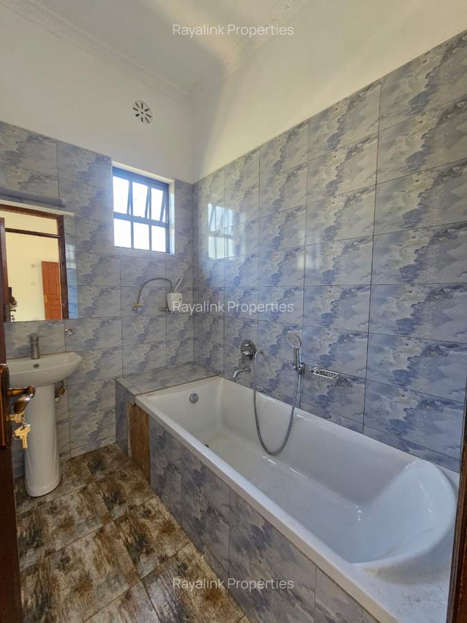 3 Bed House with En Suite at Karen - 5