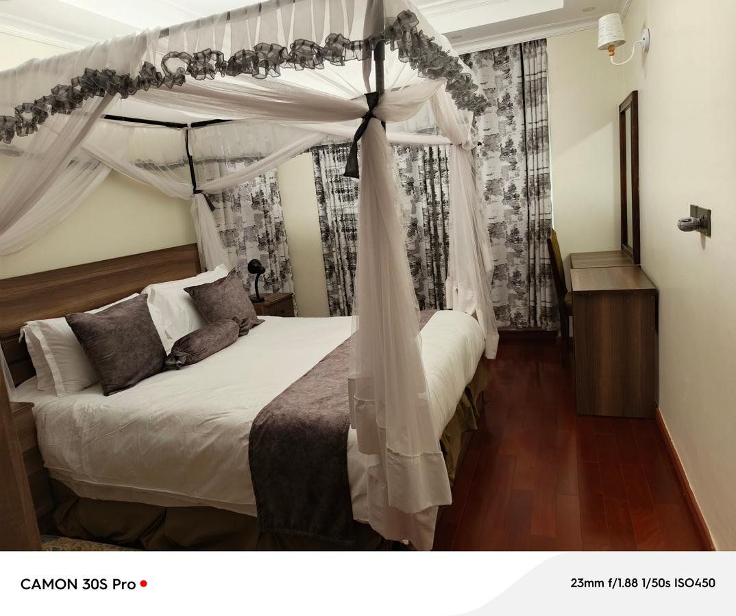 Serviced 1 Bed Apartment with En Suite at Lavington - 10