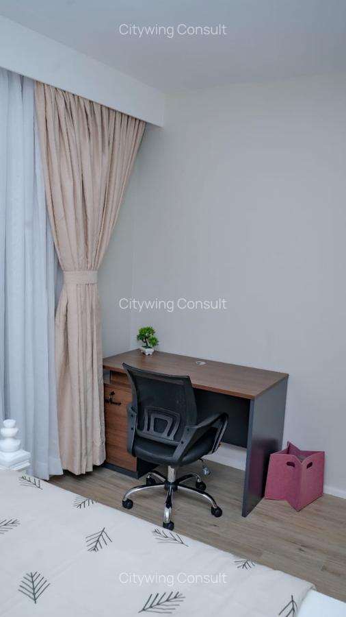 Serviced 2 Bed Apartment with En Suite at Red Hill Road - 15
