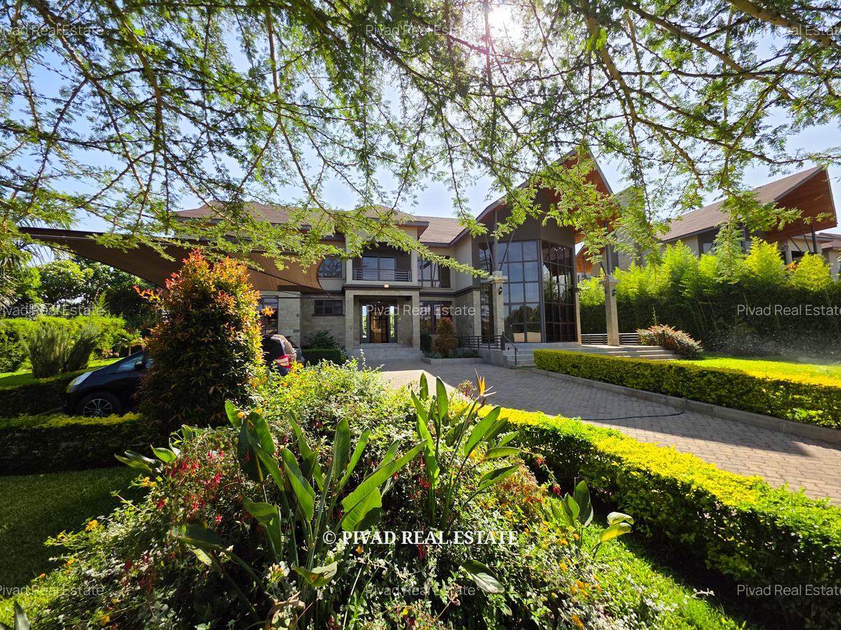 5 Bed House with Garden in Runda - 2