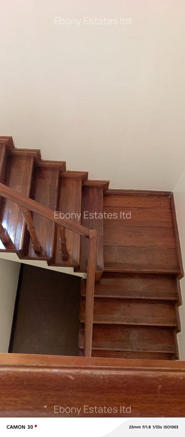 4 Bed Townhouse with En Suite in Lavington - 4