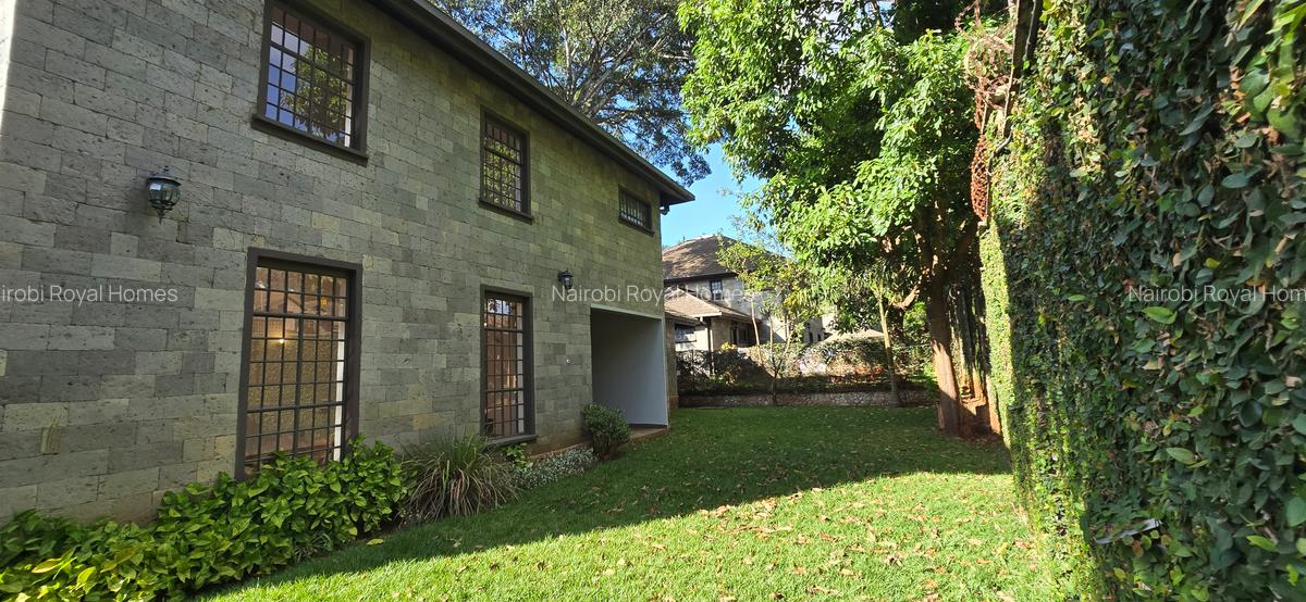 4 Bed Townhouse with En Suite at Peponi Road - 10