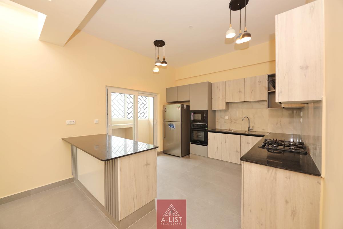 2 Bed Apartment with En Suite at 4Th Parklands - 8