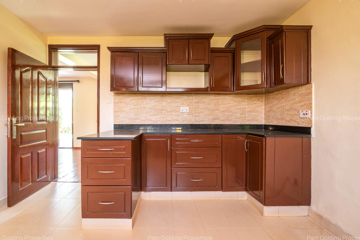 4 Bed Villa with Swimming Pool at Kiambu Road - 9