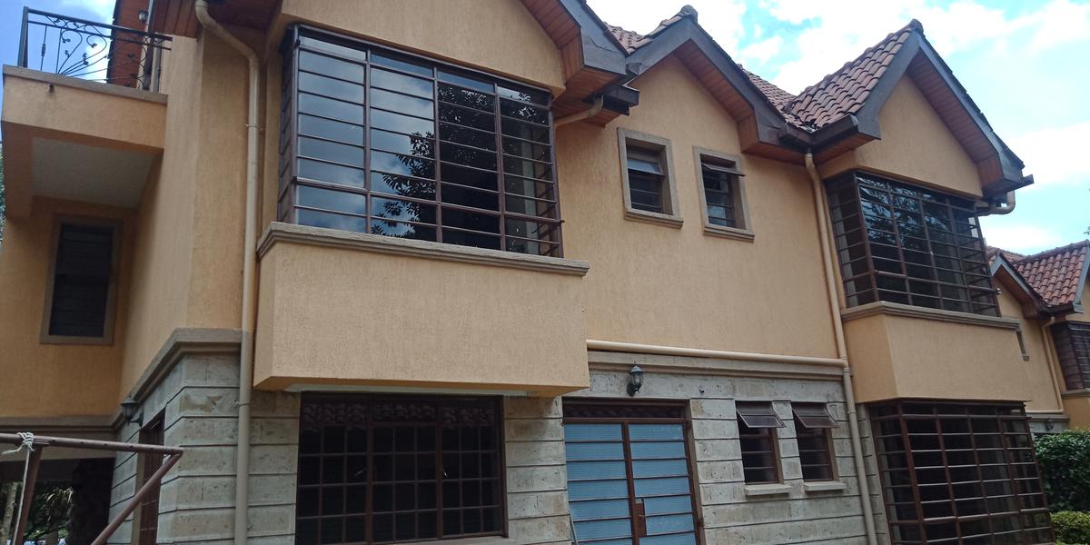 5 Bed Townhouse with En Suite in Lavington - 15