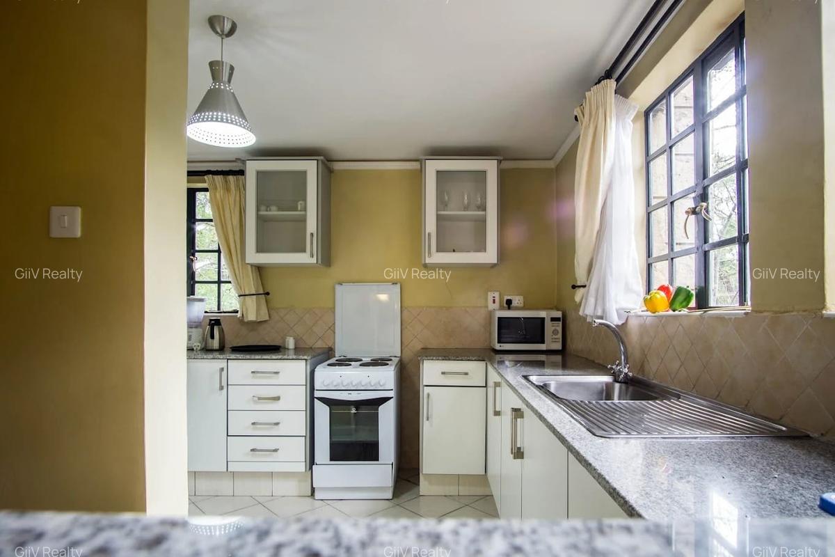 2 Bed Apartment with En Suite in Lavington - 7