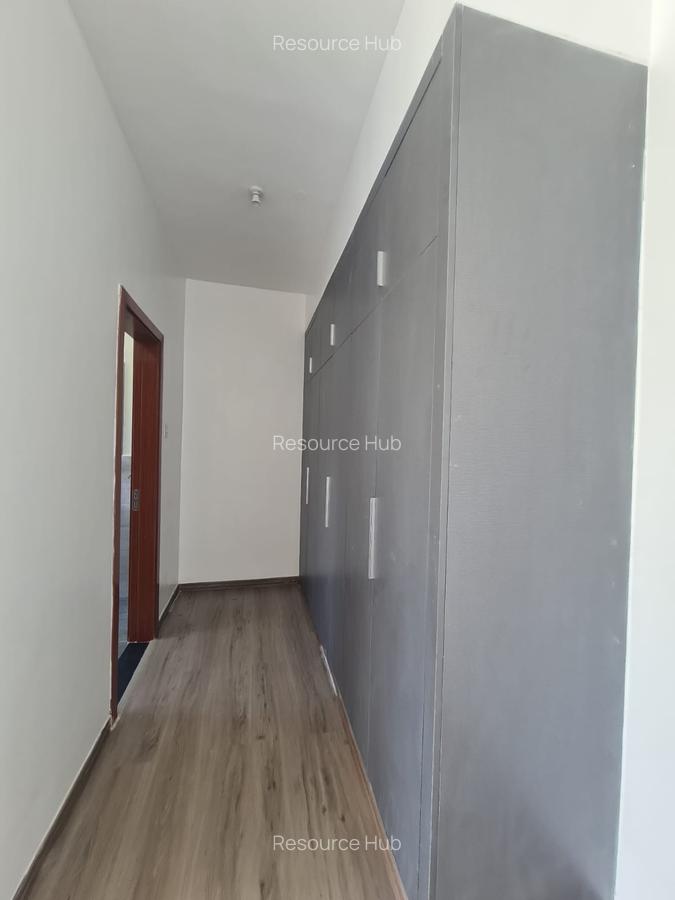 5 Bed Townhouse with En Suite at Karen - 16