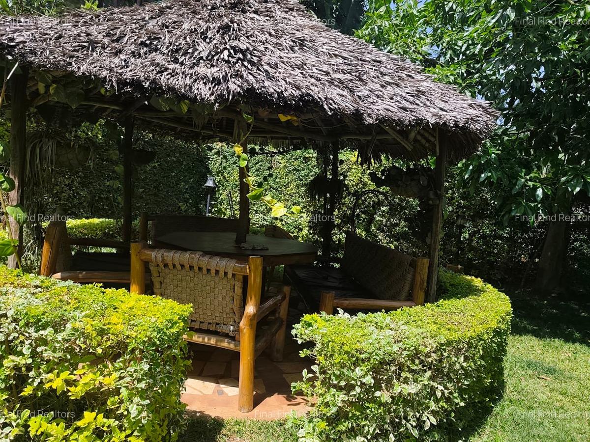 2 Bed House with En Suite in Runda - 16