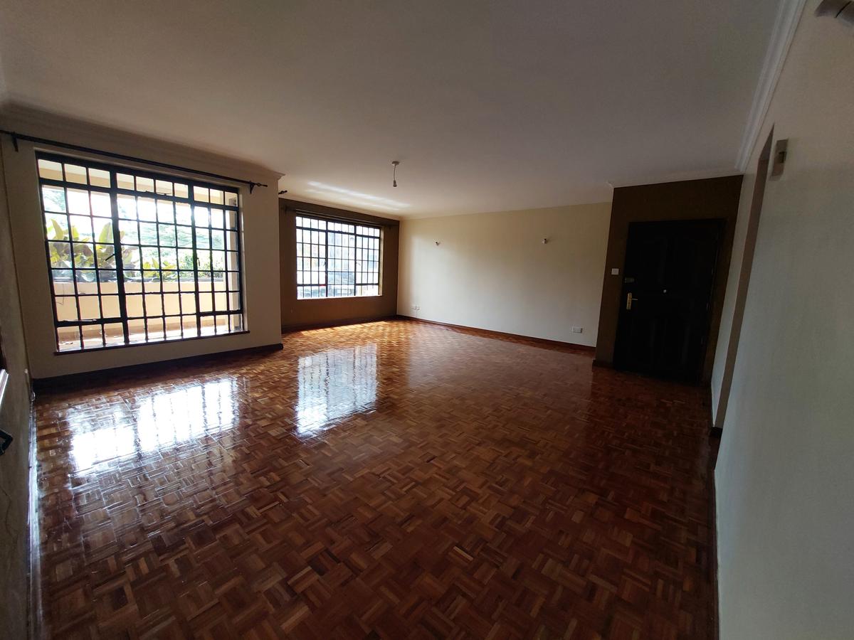 3 Bed Apartment with En Suite at Kingara Road - 8