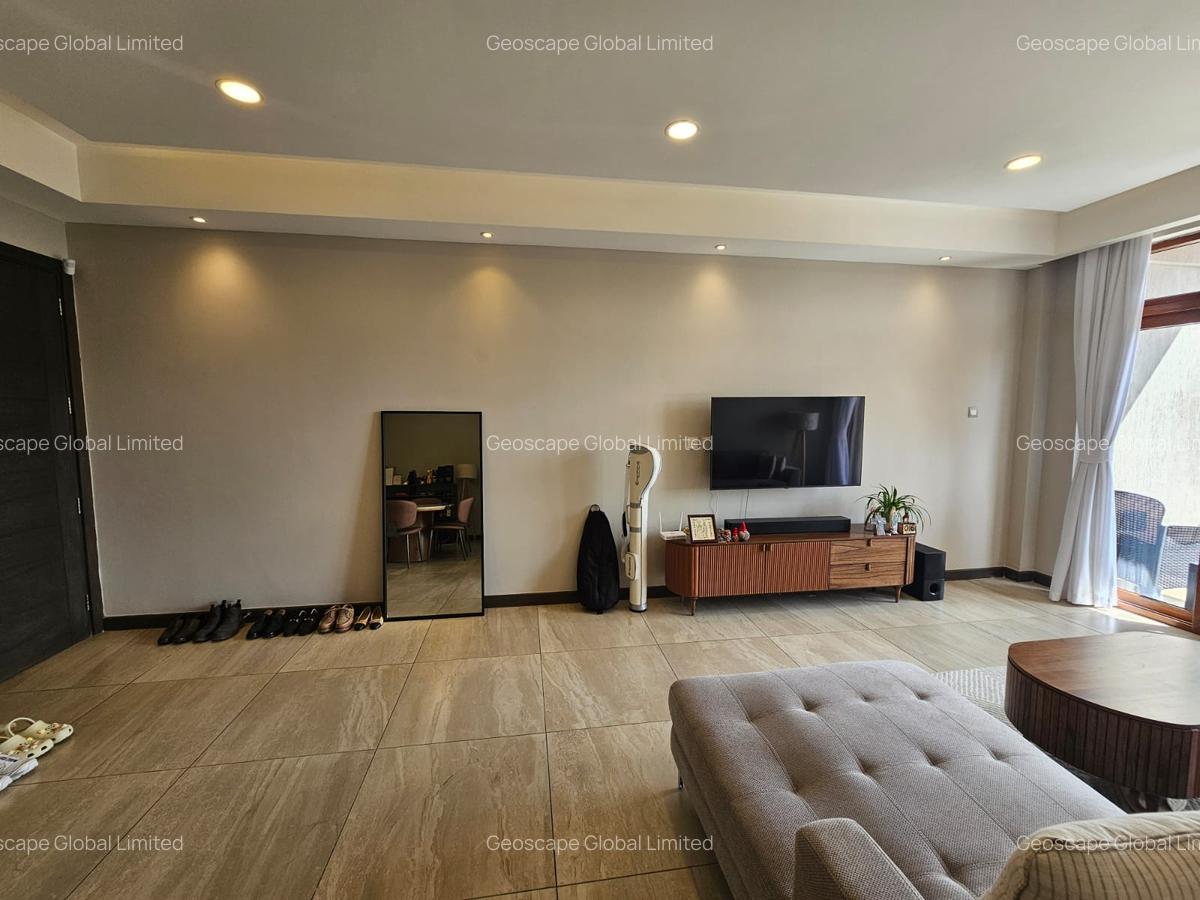 Furnished 2 Bed Apartment with En Suite in Spring Valley - 4