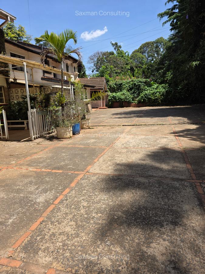 Land in General Mathenge - 4