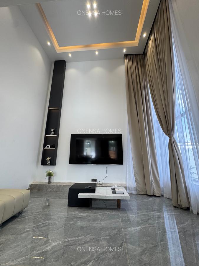 5 Bed Townhouse with En Suite in Kamangu - 4