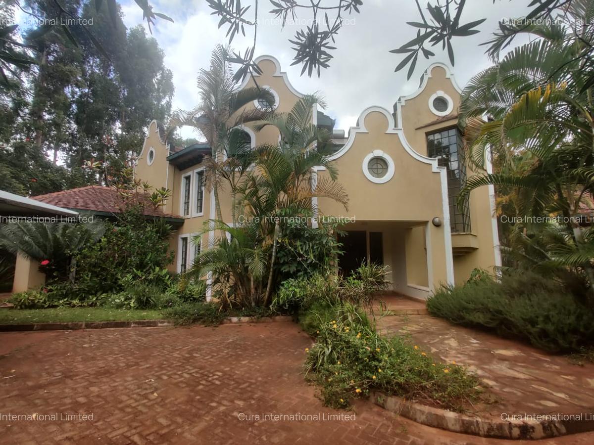 5 Bed Townhouse with En Suite in Runda - 8