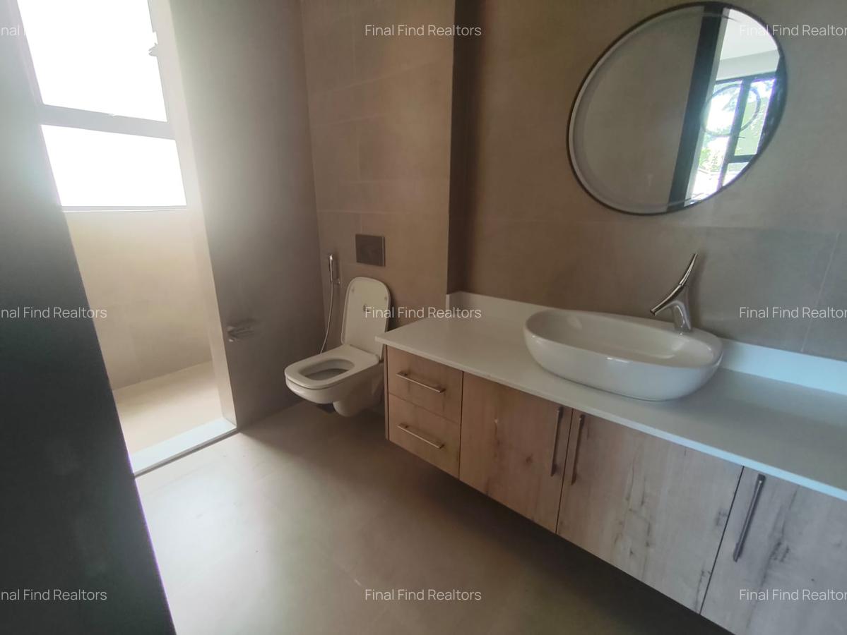 4 Bed Townhouse with En Suite in Taita-Taveta - 13