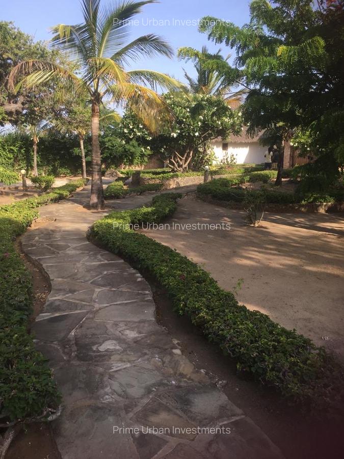2 Bed House with En Suite in Watamu - 15