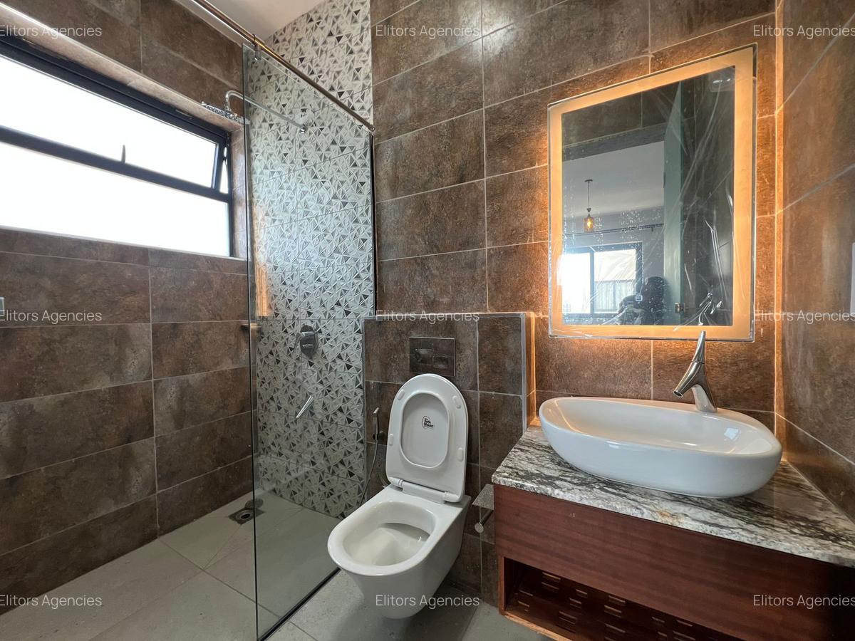 3 Bed Apartment with En Suite at Makueni Road - 18