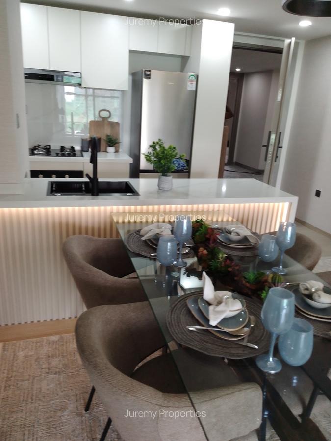 Serviced 2 Bed Apartment with En Suite in Westlands Area - 4