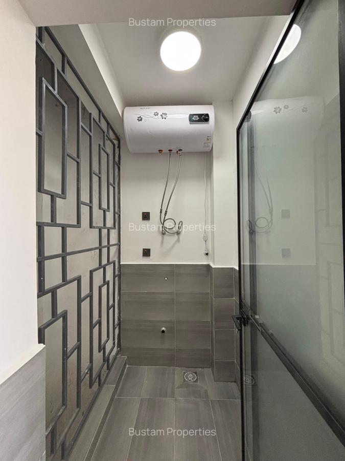 2 Bed Apartment with En Suite in Kilimani - 13