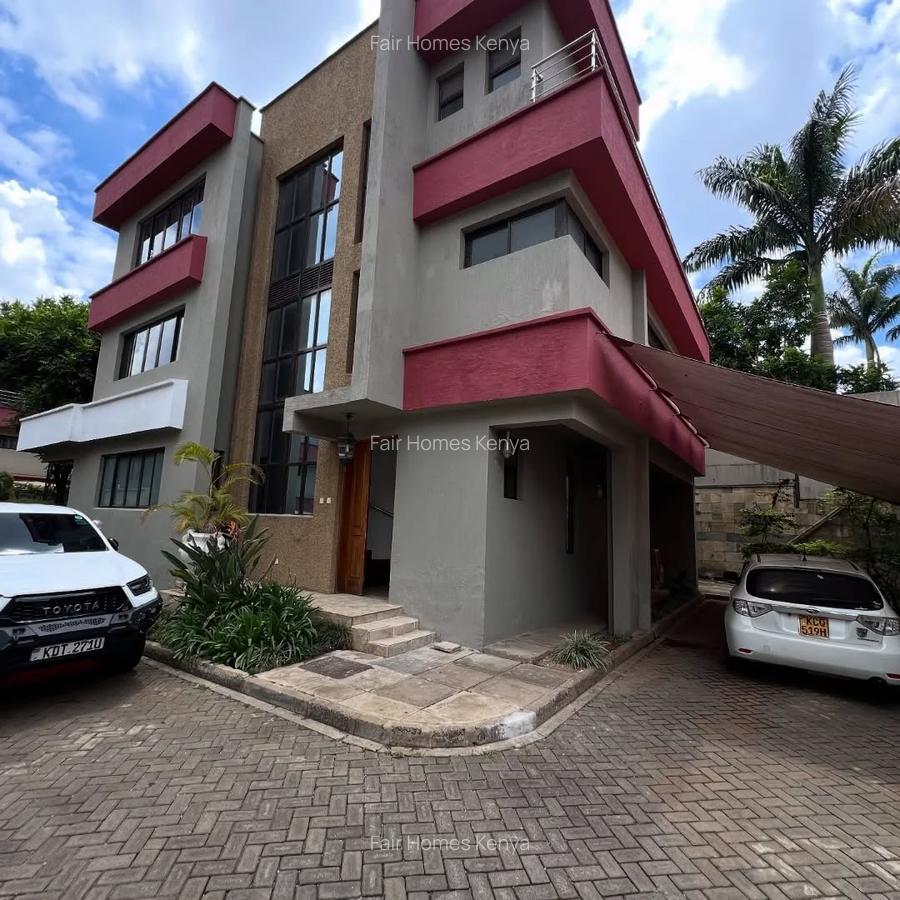 5 Bed Townhouse with En Suite at Convent Drive - 1
