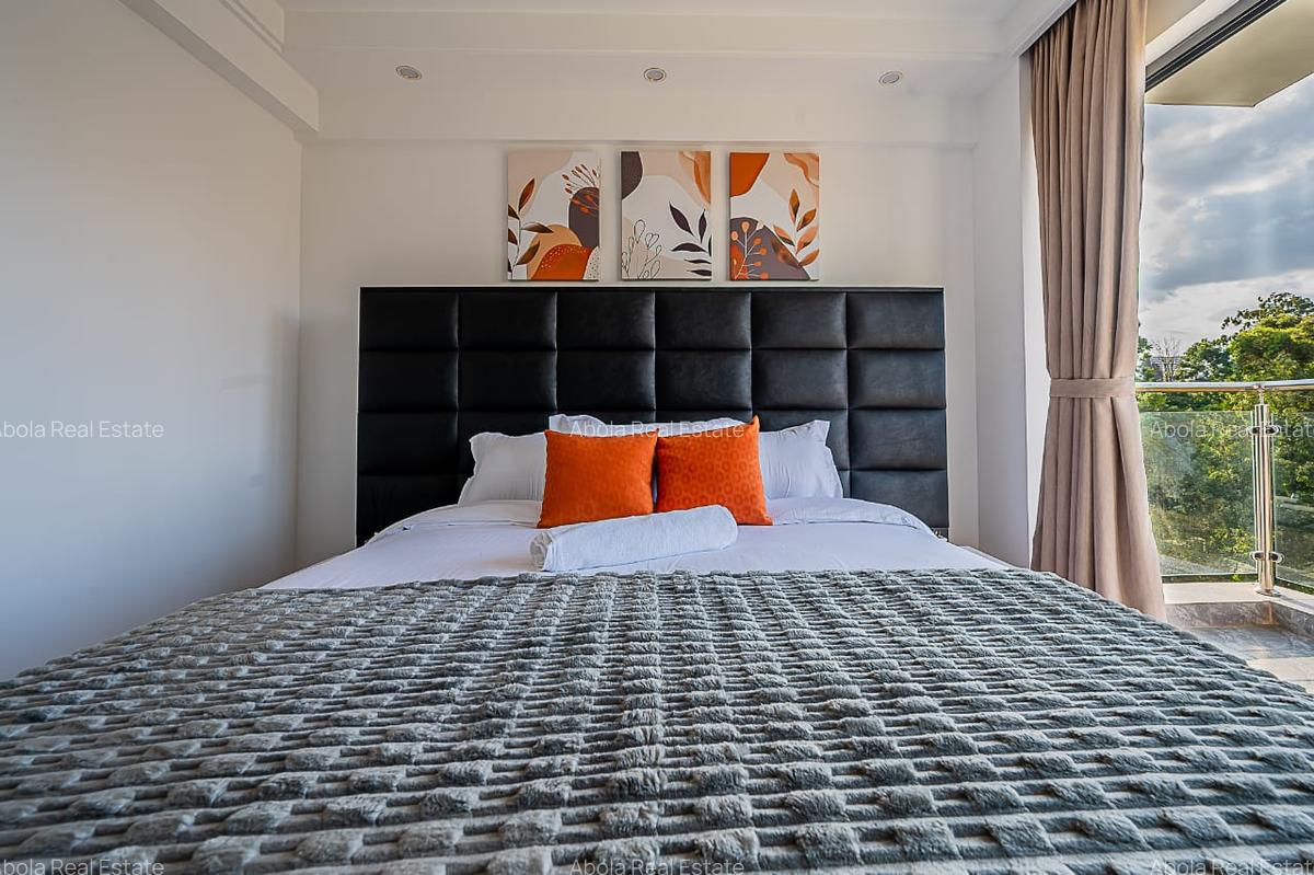 Serviced 2 Bed Apartment with En Suite in Riverside - 5