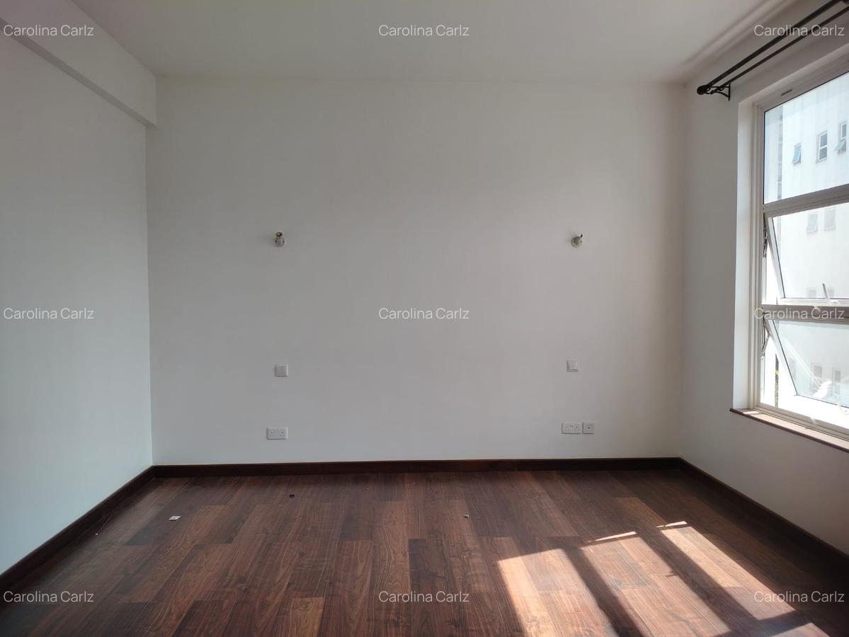 4 Bed Apartment with En Suite at General Mathenge Rd - 10