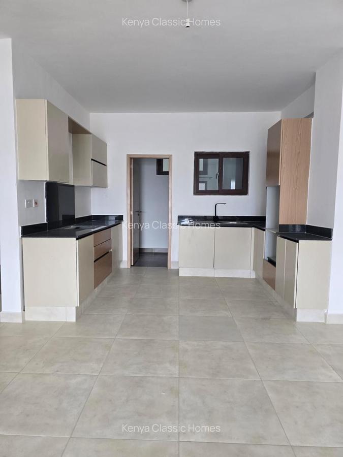 2 Bed Apartment with En Suite at Arklands - 3