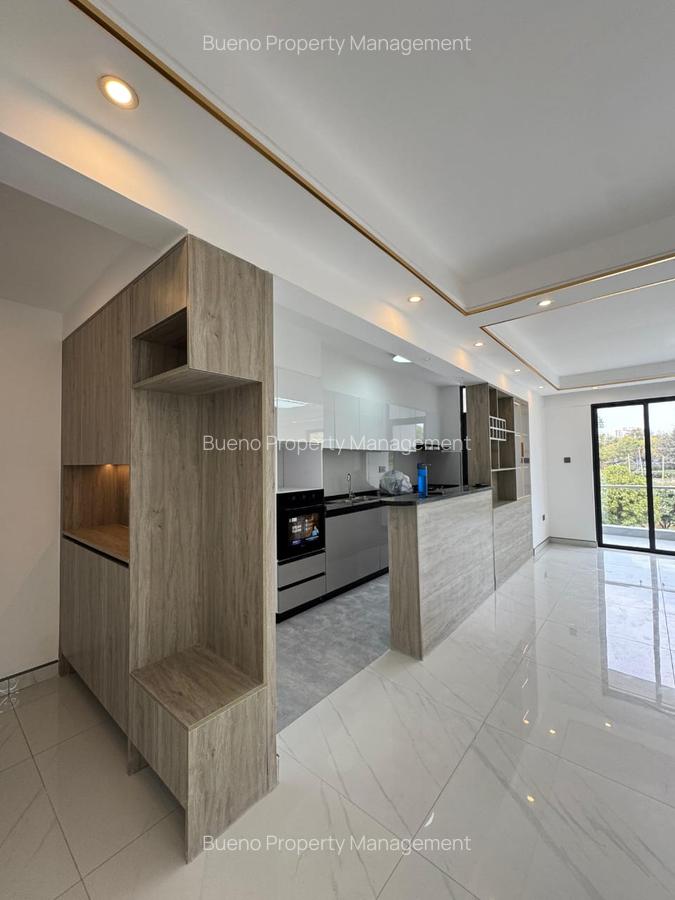 2 Bed Apartment with En Suite at Ki - 13