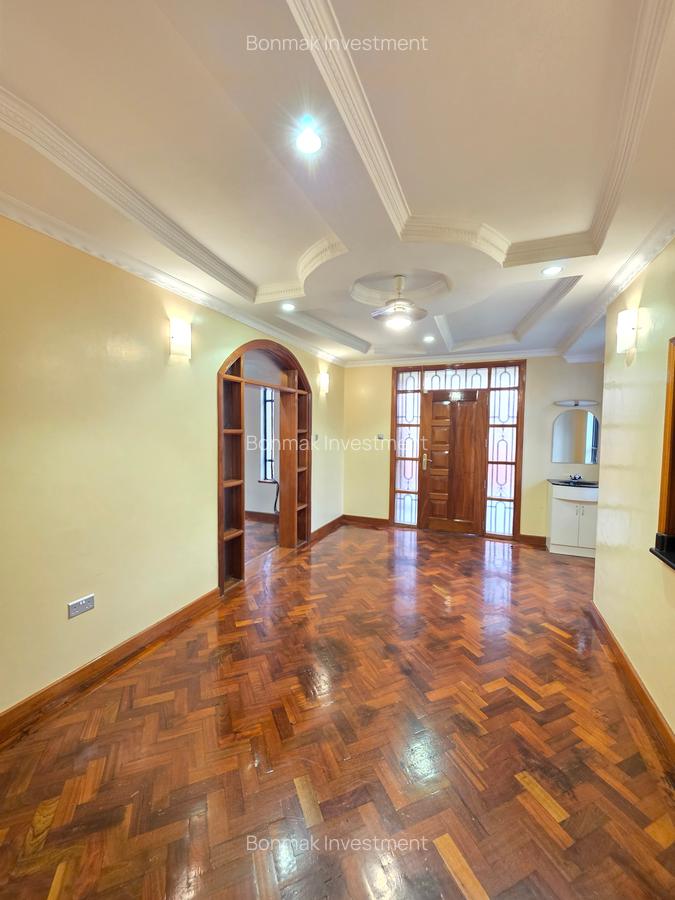 4 Bed Townhouse with En Suite at Lavington Green - 16