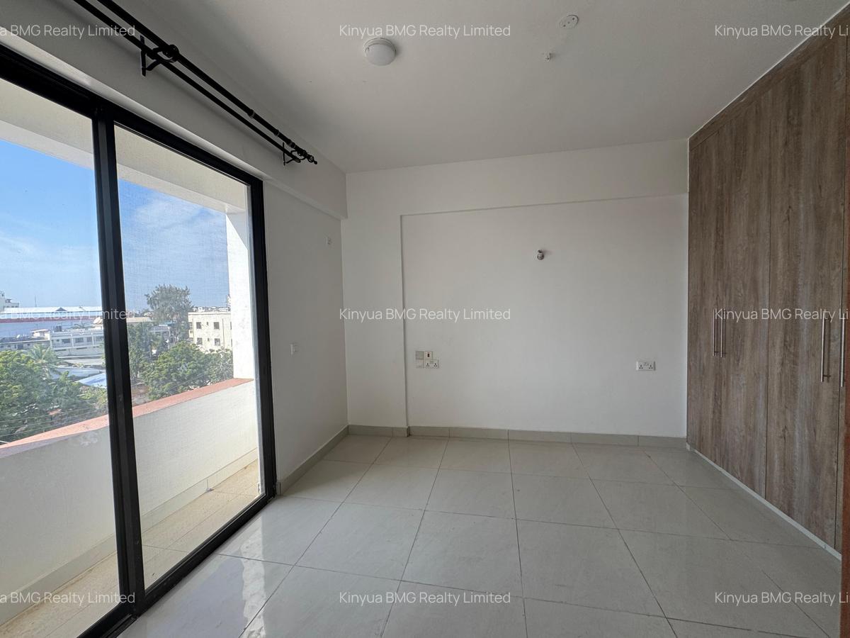 3 Bed Apartment with En Suite in Nyali Area - 8