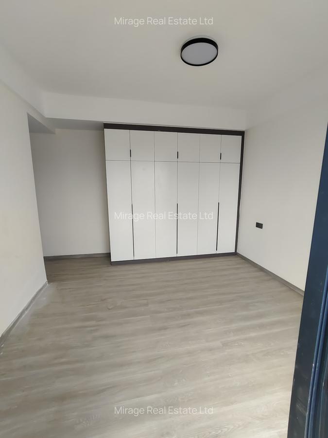 2 Bed Apartment with Swimming Pool in Kilimani - 9