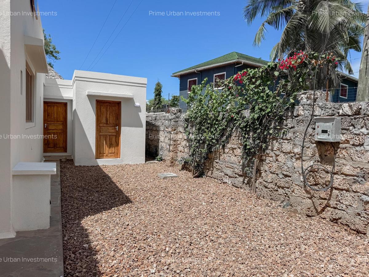 3 Bed House with En Suite in Watamu - 6