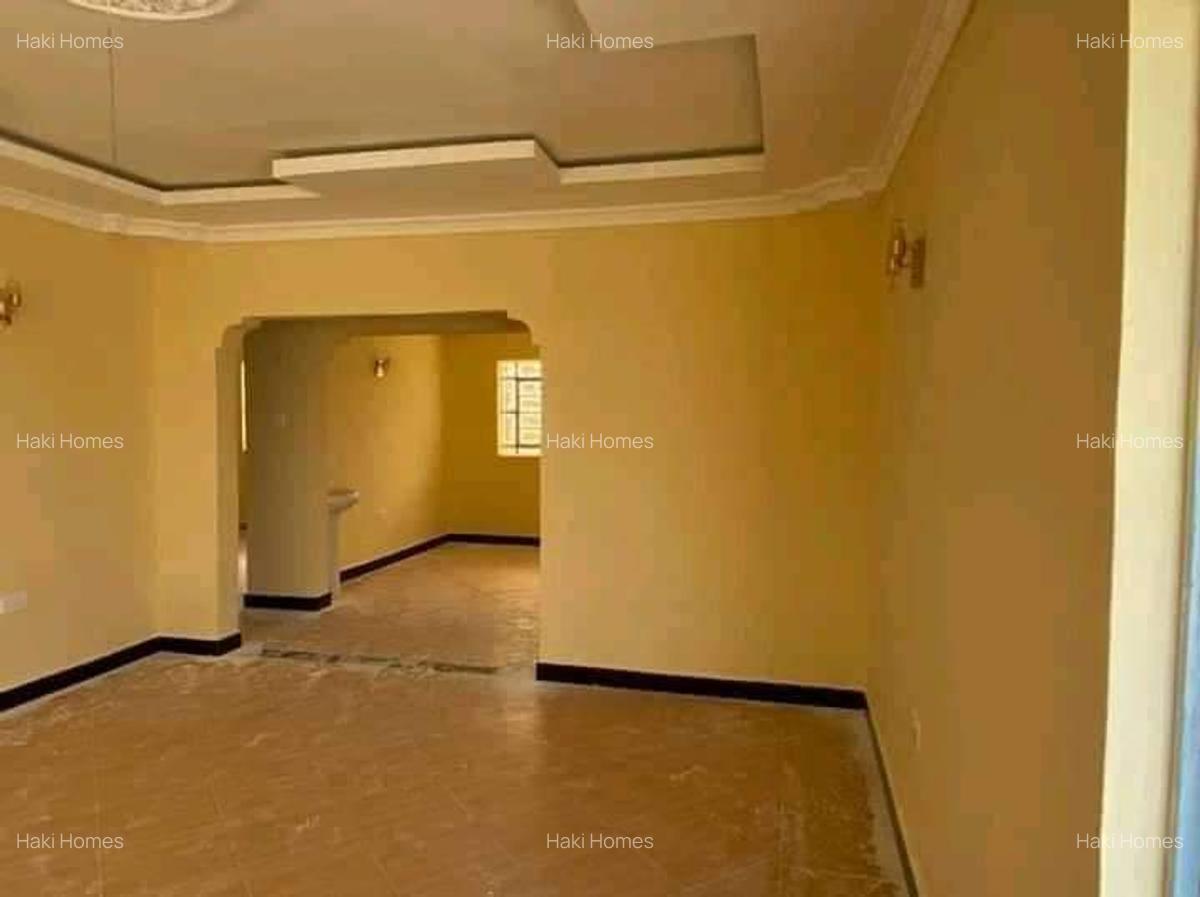 3 Bed House with En Suite in Kitengela - 5