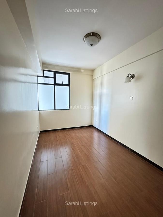 3 Bed Apartment with En Suite in Kilimani - 12