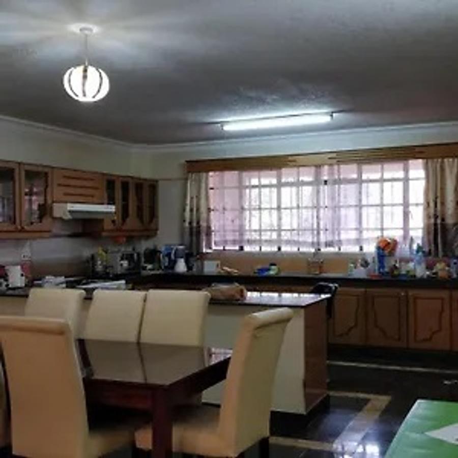 3 Bed Apartment with En Suite at Lavington Estate Nairobi - 2