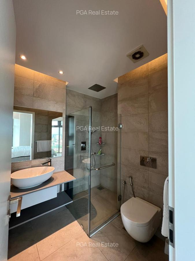 Furnished 2 Bed Apartment with En Suite at Church Road - 9