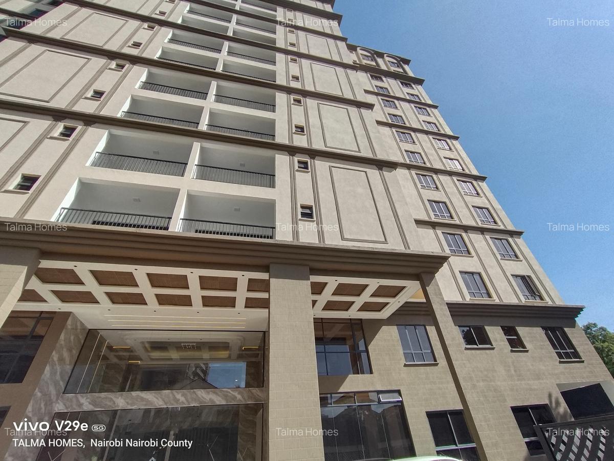 1 Bed Apartment with En Suite at Brookside Groove - 10