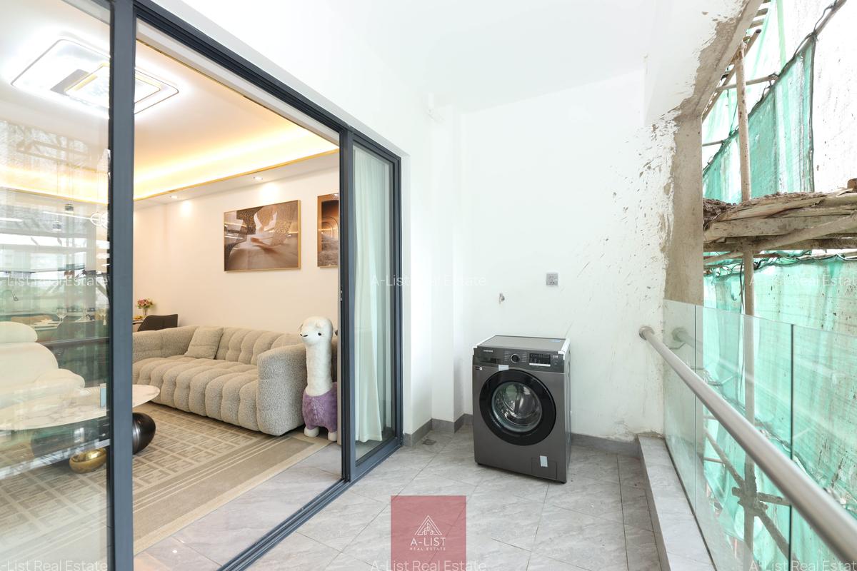 1 Bed Apartment with En Suite at Matundu Close - 12