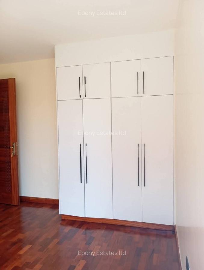 4 Bed Townhouse with En Suite in Karen - 4