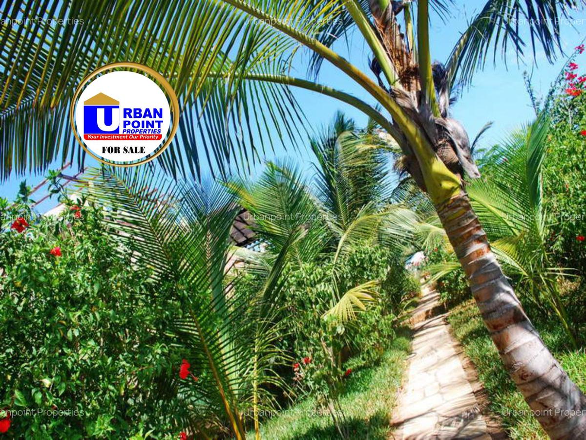 6 Bed Villa with En Suite in Watamu - 7