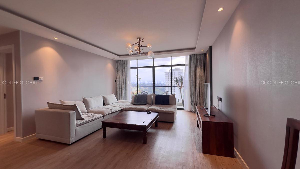 3 Bed Apartment with En Suite at Brookside - 2