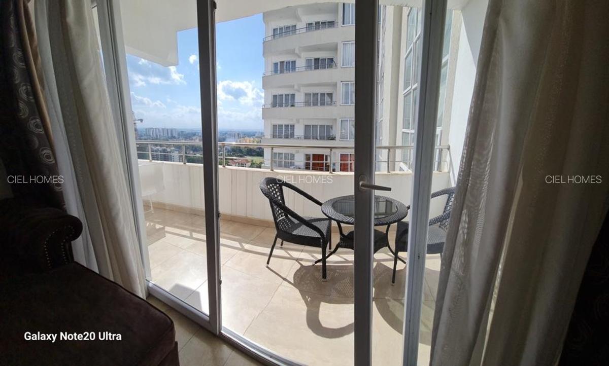 Furnished 1 Bed Apartment with En Suite at Wood Avenue - 8