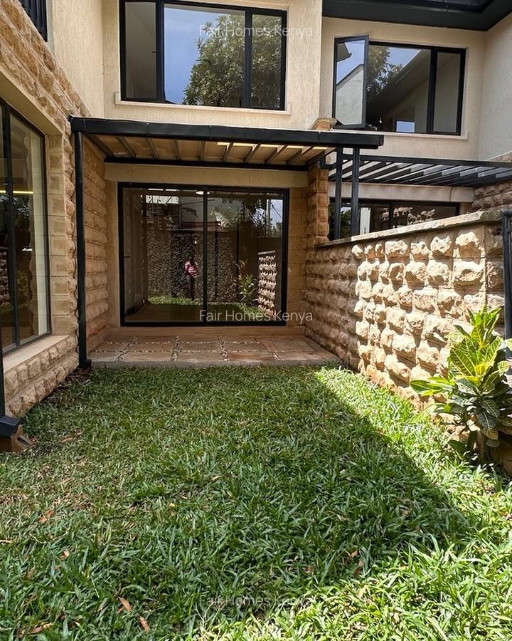 6 Bed Townhouse with En Suite at Convent Drive - 10