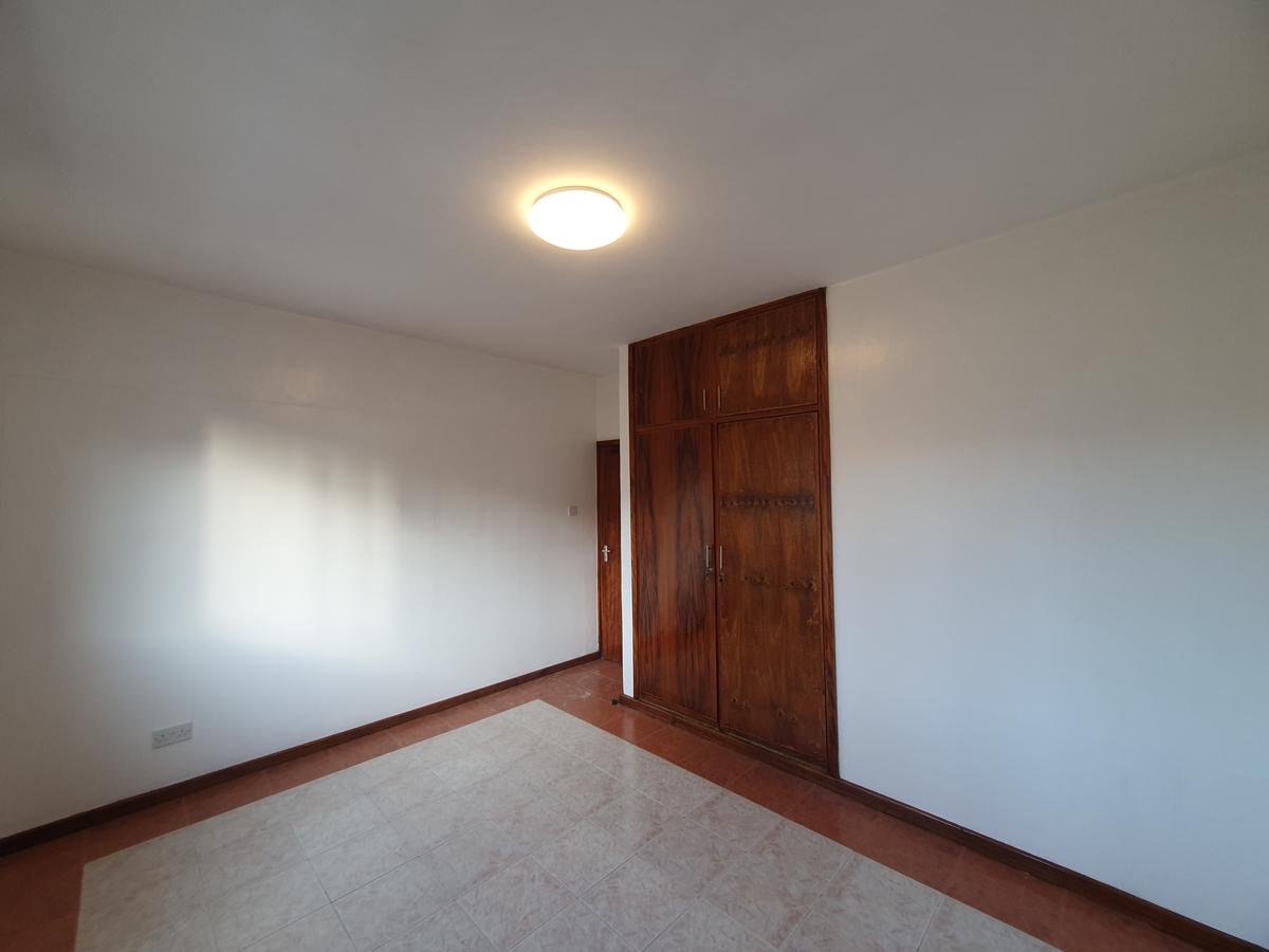 2 Bed Apartment with Parking at Ojijo Rd - 16