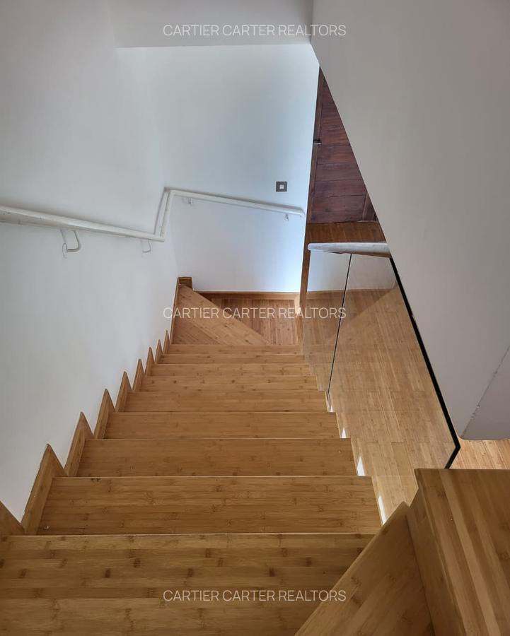 Serviced 2 Bed Apartment with En Suite in Garden Estate - 6