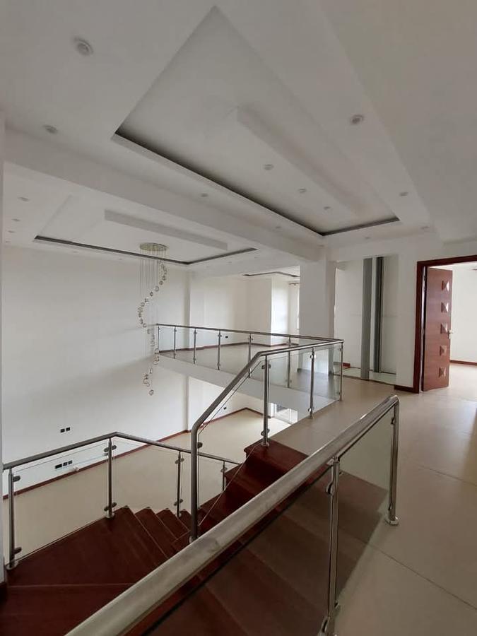 4 Bed Apartment with En Suite at Westlands - 3