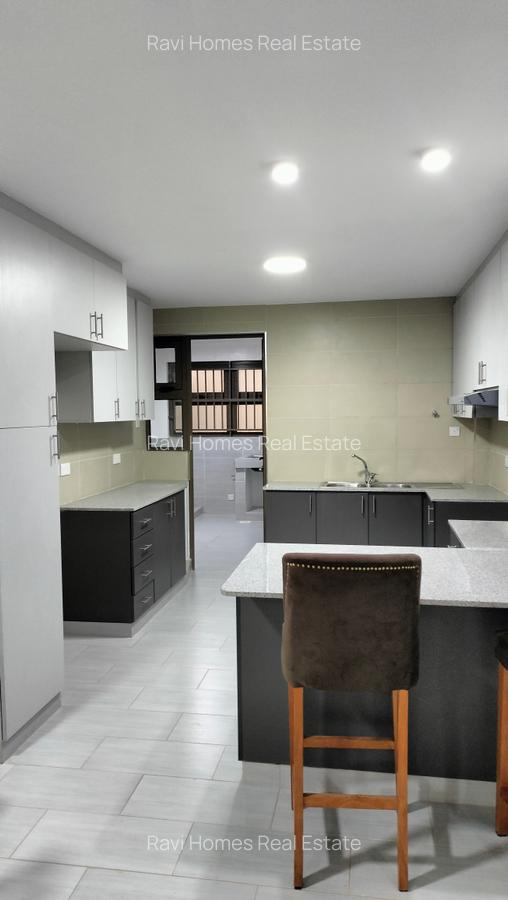 2 Bed Apartment with En Suite in Lavington - 1