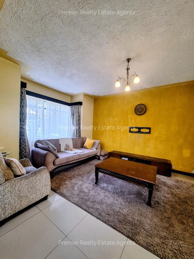 4 Bed House with En Suite at Lavington - 4