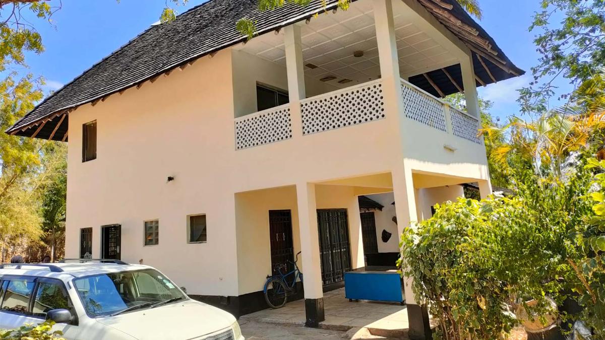 3 Bed House with Staff Quarters in Nyali Area - 2