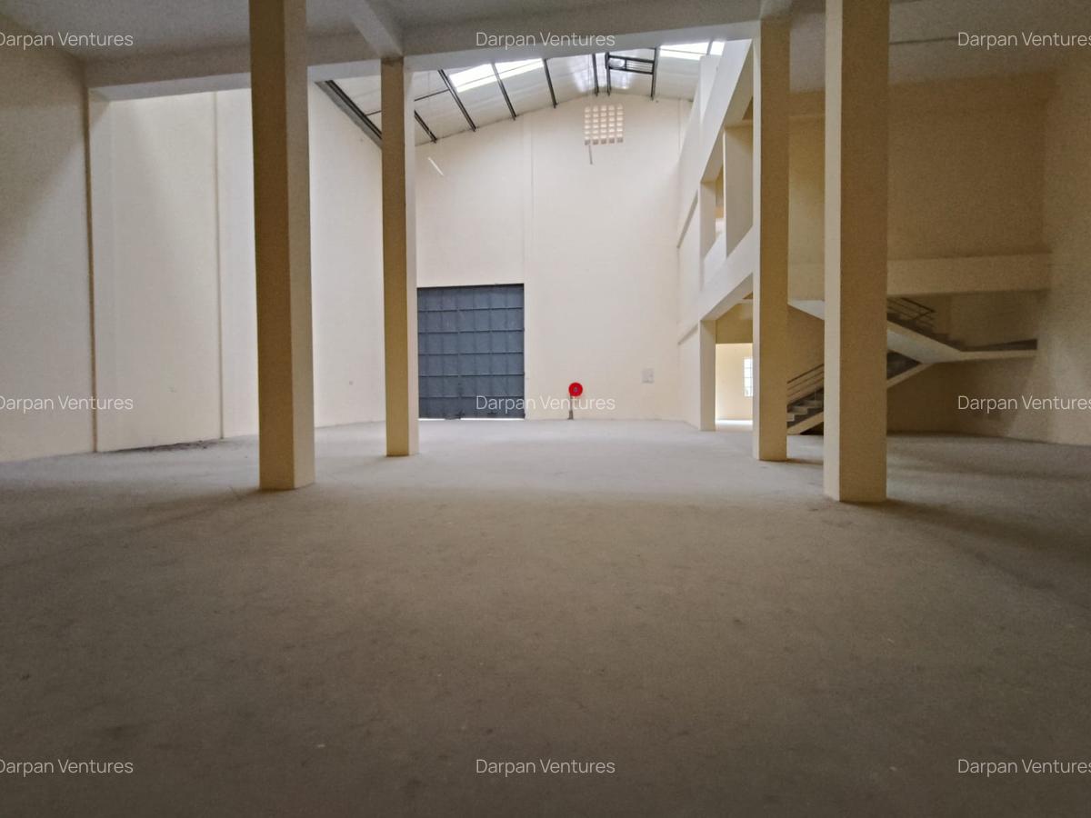 7,099 ft² Warehouse with Backup Generator in Ruaraka - 9